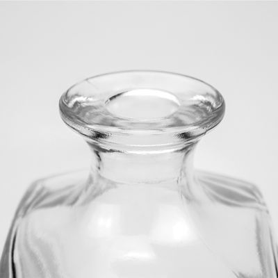 캡 타입 코크 스크루 둘 다 750ml 정사각형 모양 유리 진 위스키 술 병 약국