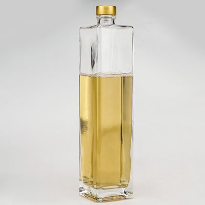 700ml 사각형 알루미늄 나사 코크 두꺼운 바닥 보드카 브랜디 럼 진 스피릿 유리 병