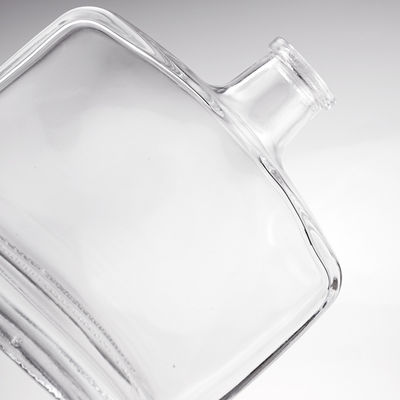 고온 스탬핑 및 전자기 접착 음료 포장용 유리 병 750ml