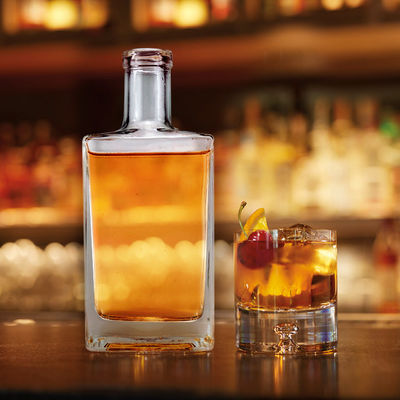 500ml 700ml 750ml 특화된 두꺼운 바닥 정면 유리 병