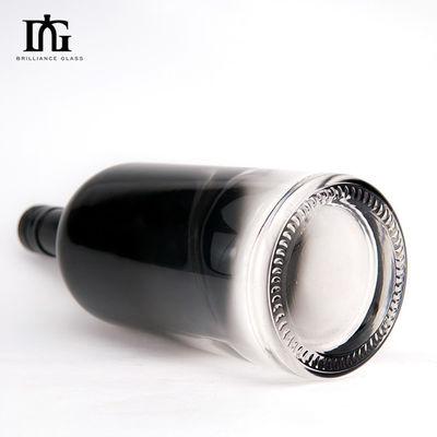 페인팅 표면 처리 700ml 보드카 위스키 진 유리 병 밀폐 유형 CORK