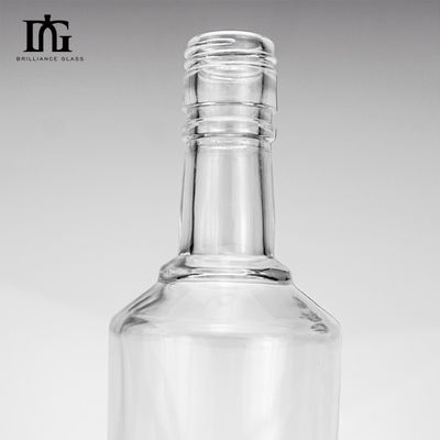 500ml 700ml 맑은 유리 술병 내부에 악어와 예외적이고 내구성