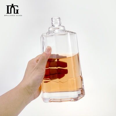 500ml 유리병 보드카 위스키 진 브랜디 밀폐형 코크 술과 음료