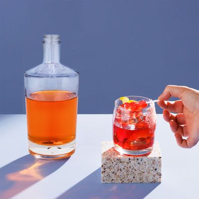 500ml/700ml 용량 진 럼 위스키를 위한 클래식 빈 플린트 맑은 둥근 유리 병