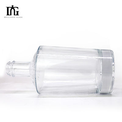 500ml/700ml 용량 진 럼 위스키를 위한 클래식 빈 플린트 맑은 둥근 유리 병