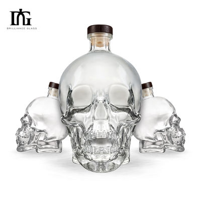 500ml/750ml 맞춤형 두개골 병 용납 고객 로고 코크 나사 캡 타입