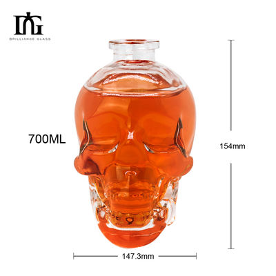 500ml/750ml 맞춤형 두개골 병 용납 고객 로고 코크 나사 캡 타입