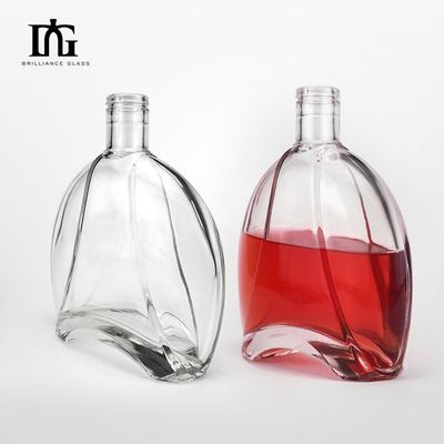 보드카를 위한 밀폐 된 코크 뚜?? 이 있는 유리 병 커피 와인을 위한 테킬라 진