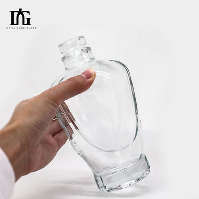 브랜디 럼 위스키 진 보드카를 직접 공급하기 위한 700ml 750ml 선명한 유리 병