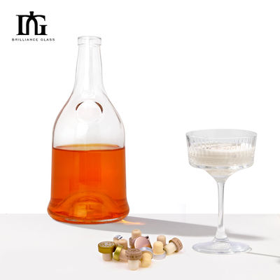 사용자 지정 로고 500ml/700ml 브랜디 주스 와인 또는 리커를위한 유리 병 독특한 디자인