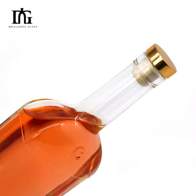 750ml 700ml 500ml 독특한 모양의 보드카 스피릿 진 럼 맑은 유리 술 병 코크