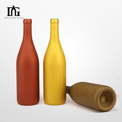500ml/750ml 용량 적색 와인과 음주를 위한 맞춤 매트 컬러 유리 와인 병