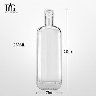 맞춤 gravure 및 페인팅 옵션을 위해 코크와 함께 260Ml 평방 와인 유리 병
