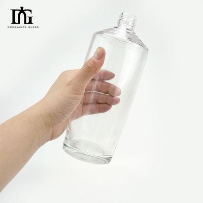 650ml 유리 음주 병 보드카 진 병 코크가 있는 물체 재료 유리