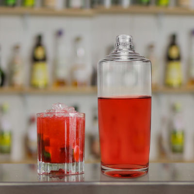 650ml 유리 음주 병 보드카 진 병 코크가 있는 물체 재료 유리