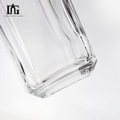 물체 재료 유리 투명 700ml 정면 유리 술 병 보드카 위스키 진 병 코크