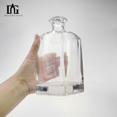 750 ml 유리 병 주문형 곰팡이 모양 슈퍼 플린트 위스키 진 보드카 술 병