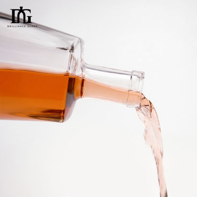 유리 브랜디 진 럼 테킬라 보드카 병 750ml 용량 코크와 나사 뚜??