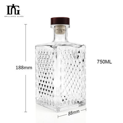 500ml 위스키 선물 세트 및 독점적인 음주 경험을 위해 새겨진 유리 세트