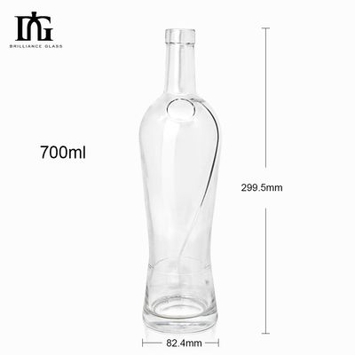700ml 두꺼운 바닥에 새겨진 유리병 음주 주문 및 자유롭게 제공