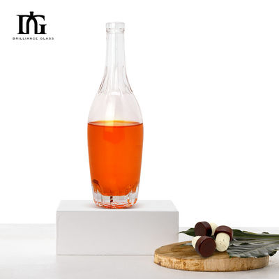 250ml/500ml/700ml/750ml 용량 유리 적색 와인 병 내구성 있고 공기 밀착 코크 봉쇄