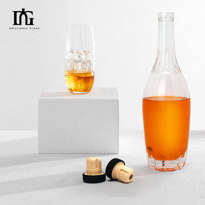 250ml/500ml/700ml/750ml 용량 유리 적색 와인 병 내구성 있고 공기 밀착 코크 봉쇄