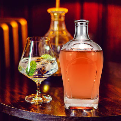 500Ml 700Ml 750Ml 맑은 빈 보드카 음주 진 럼 테킬라 위스키 위스키 유리 병 코크