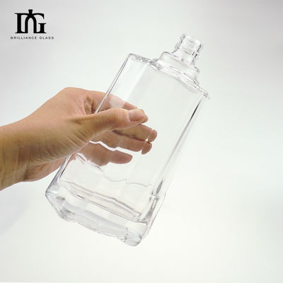 250ml/500ml/700ml/750ml 쿼어 위스키 술 병 코크 가속 유리 두께 바닥