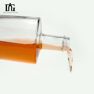 맞춤형 패키지 투명한 위스키 유리 750ml 1000ml 1L를 위한 둥근 유리 병 700ml