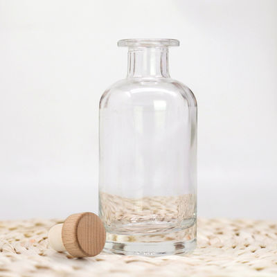 클래식 모양 플린트 브랜디 스피릿 빈 흰색 술 유리 병 500ml 700ml 슈퍼