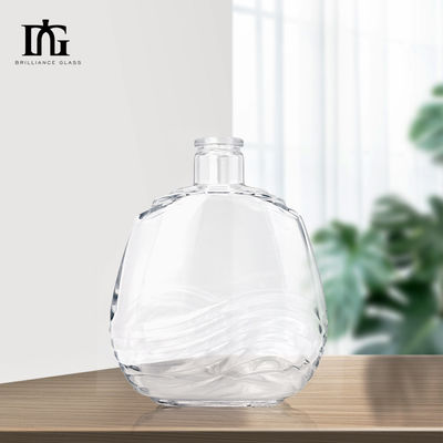 위스키와 브랜디를 위한 750ml 유리 투명한 원형 700ml 유리 마신 병 TJ008