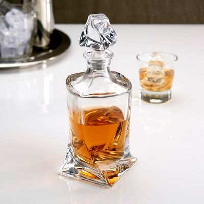 500ml/700ml/750ml 용량 맑은 빈 술 음료 진의 유리 병